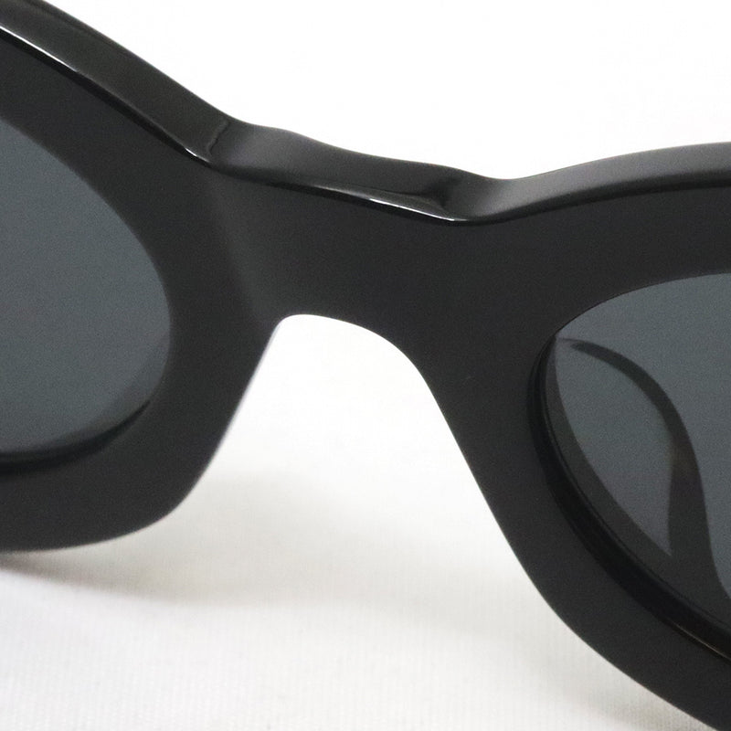 SAINT LAURENT サングラス SL M136 001 Saint Laurent SL M136 001 - Black Sunglasses for Woman