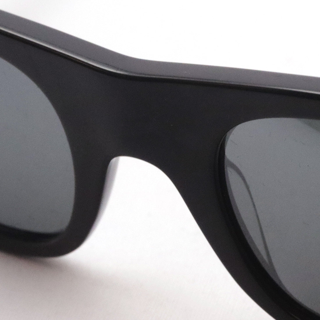 Alan Mikuri Sunglasses ALAIN MIKLI A05046 0016G AnSOLET