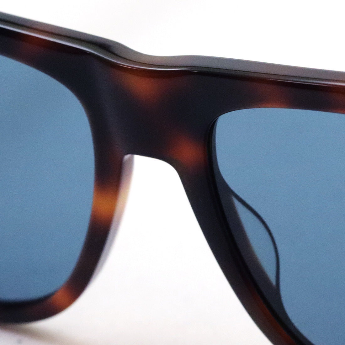 Gucci Sunglasses GUCCI GG0926S 002