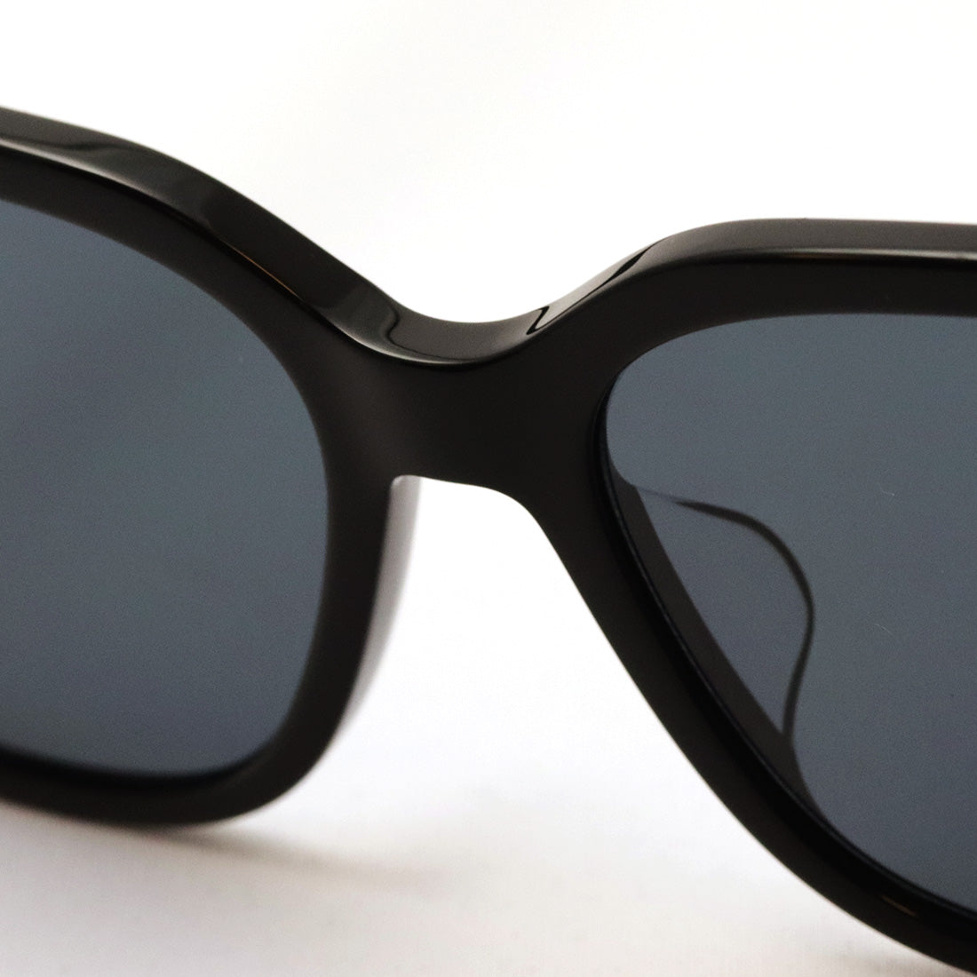 Gucci Sunglasses GUCCI GG0929SA 001