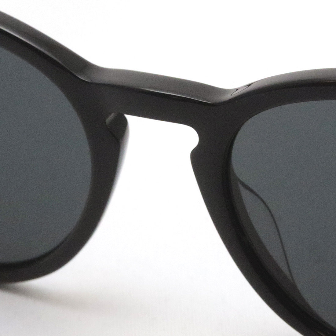 SALE Gucci Sunglasses GUCCI GG1048S 001