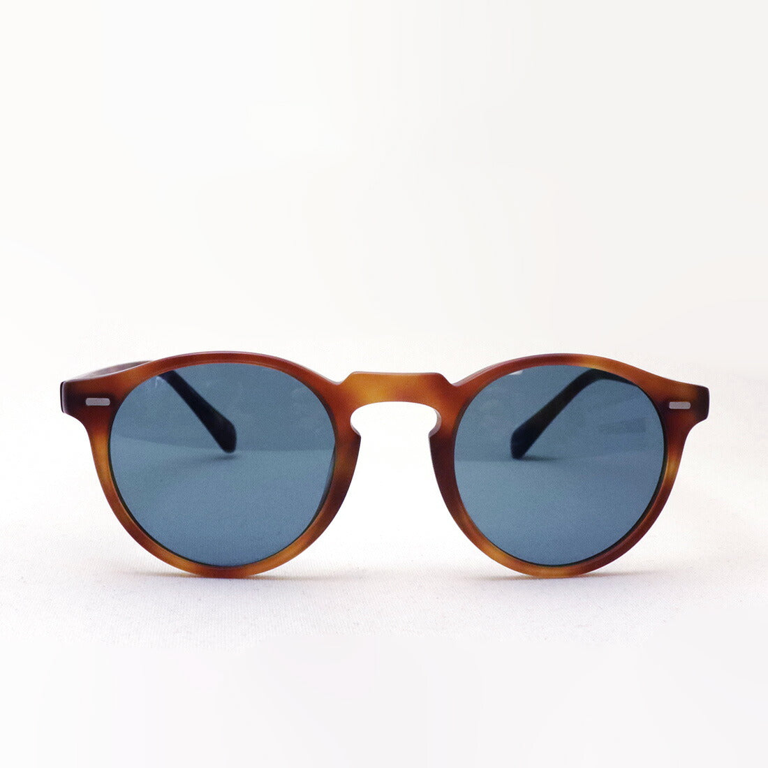 Oliver People's Dimming Sunglasses OLIVER PEOPLES OV5217S 1483R8 GREGORY PECK SUN