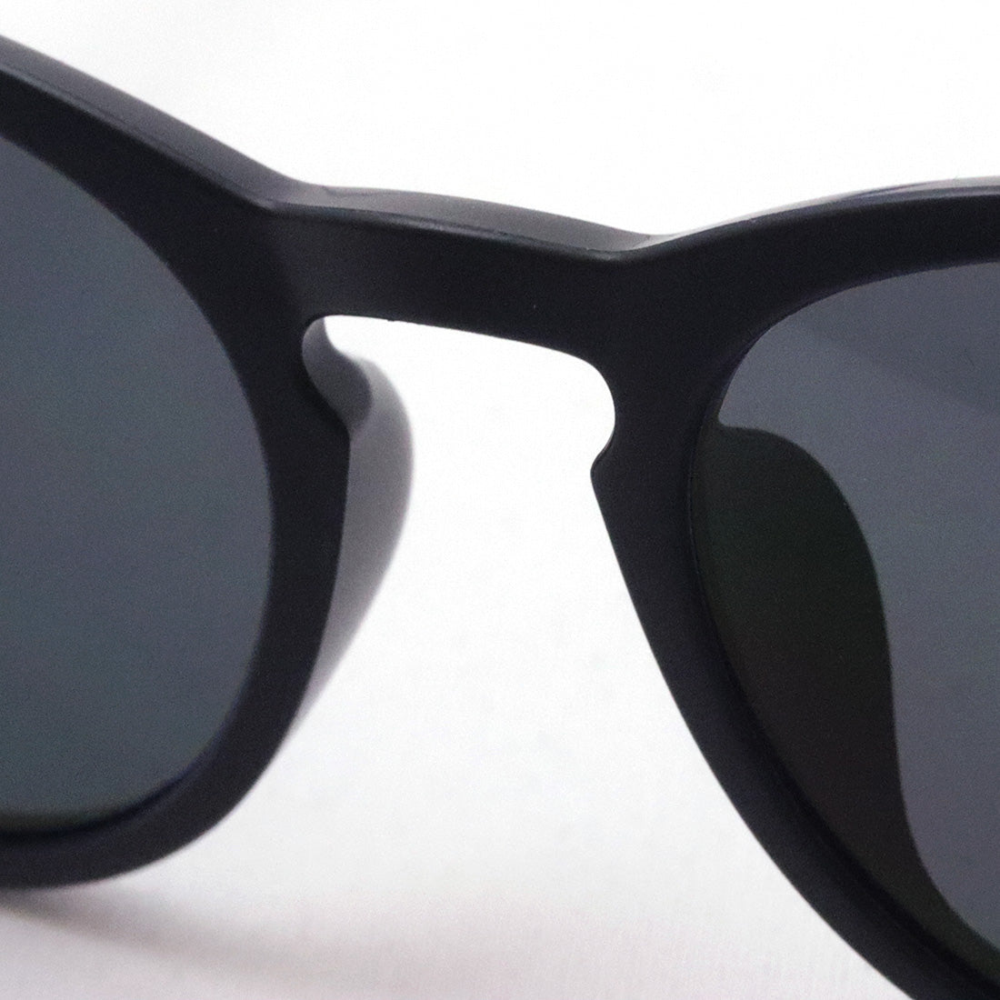 Plaga Plagla Sunglasses PG-02BK-GY