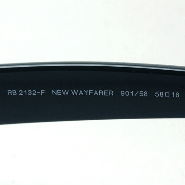 Gafas de sol polarizadas de Ray-Ban Ray-Ban RB2132F 90158 New Way Farler