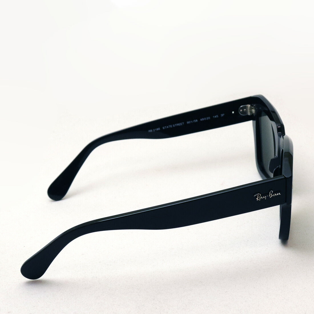 Ray-Ban Polarized Sunglasses Ray-Ban RB2186 90158 State Street