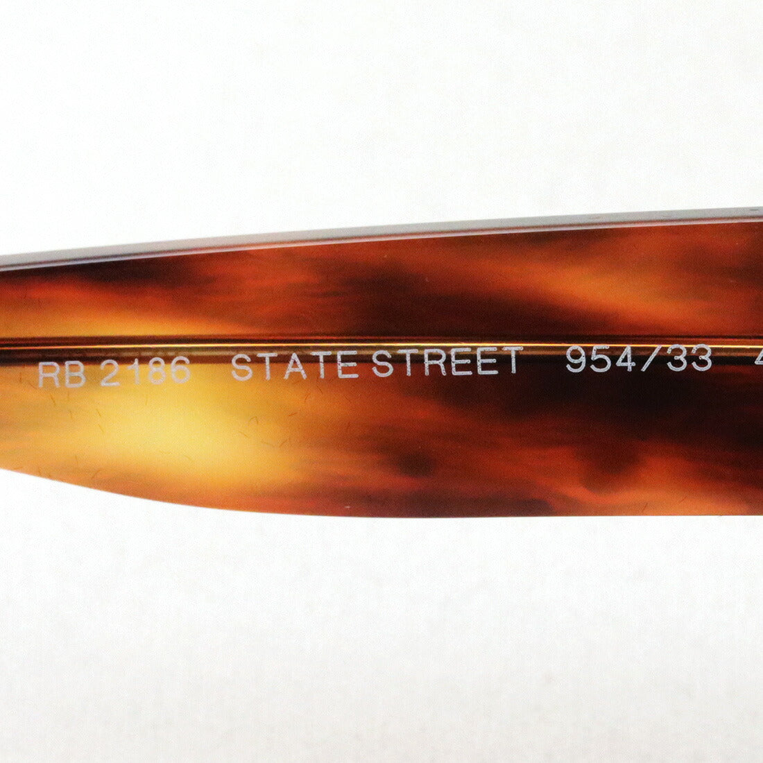Ray-Ban Sunglasses Ray-Ban RB2186 95433 State Street