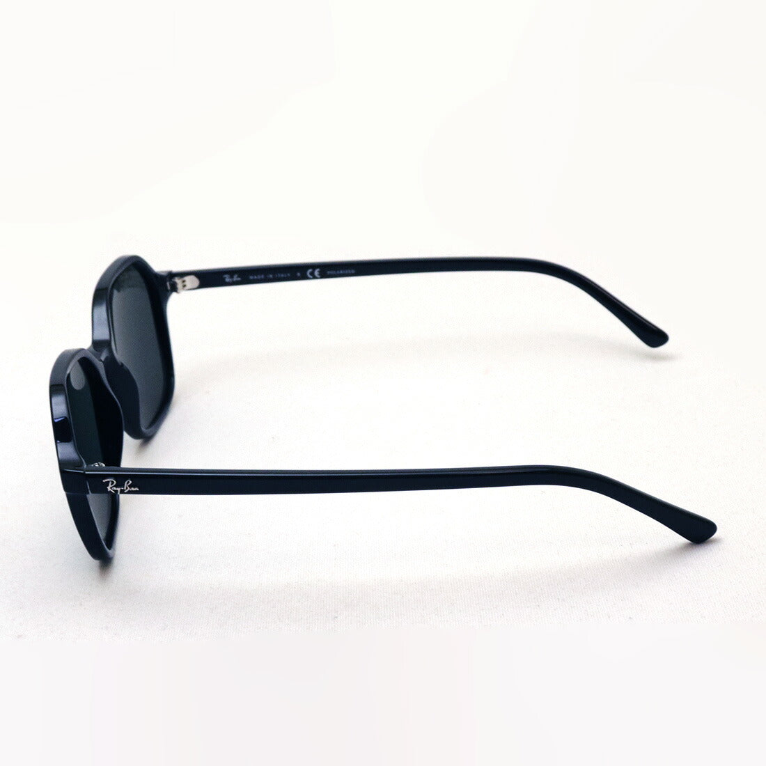 Gafas de sol polarizadas de Ray-Ban Ray-Ban RB2194 90158 John