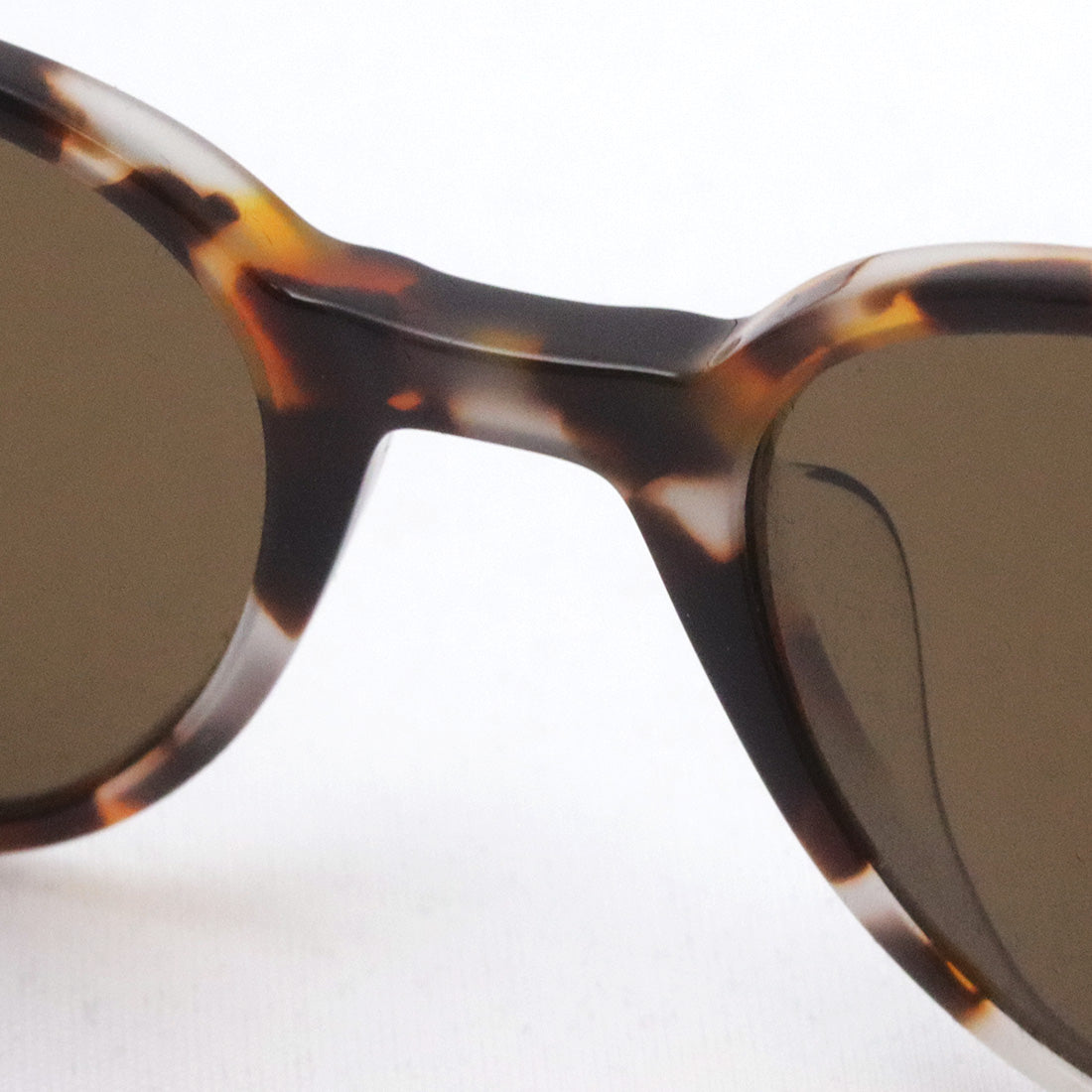 Gafas de sol polarizadas de Ray-Ban Ray-Ban RB2197F 135757 Elliott