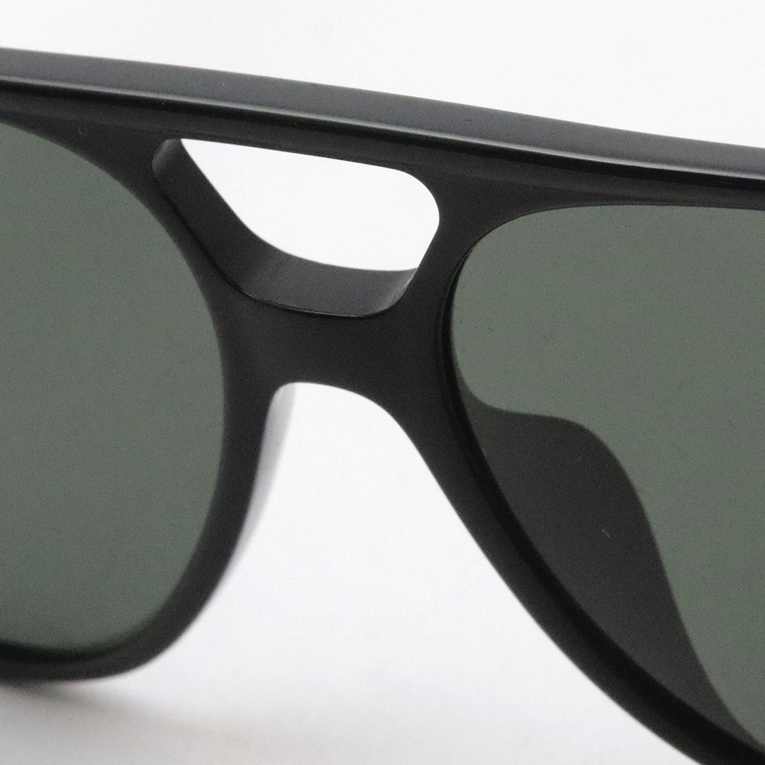 Gafas de sol polarizadas de Ray-Ban Ray-Ban RB2198F 90158