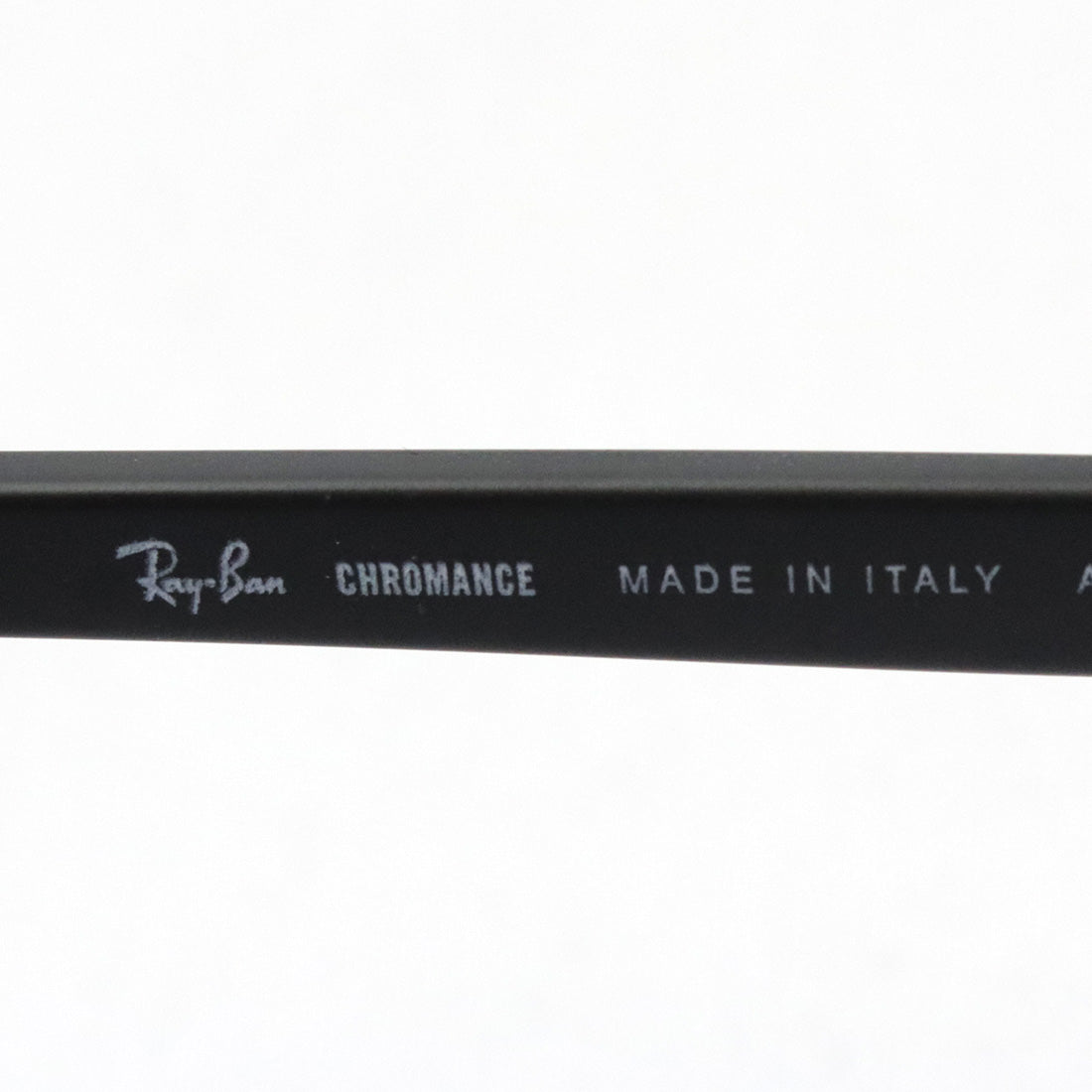 Ray-Ban Polarized Sunglasses Ray-Ban RB3670CH 002K8