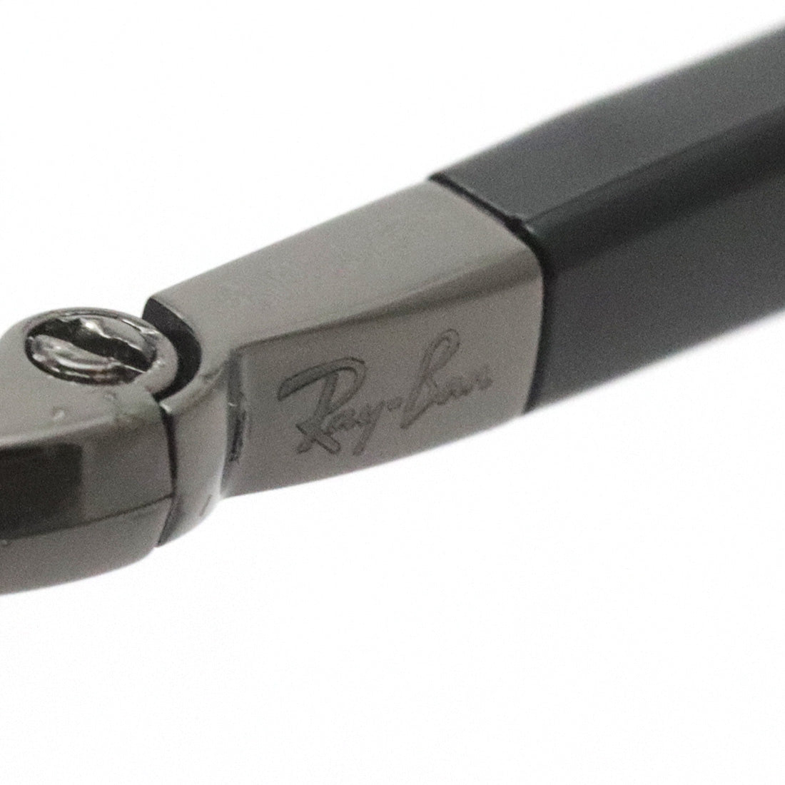 射线阳台偏光太阳镜Ray-Ban RB3683 00478