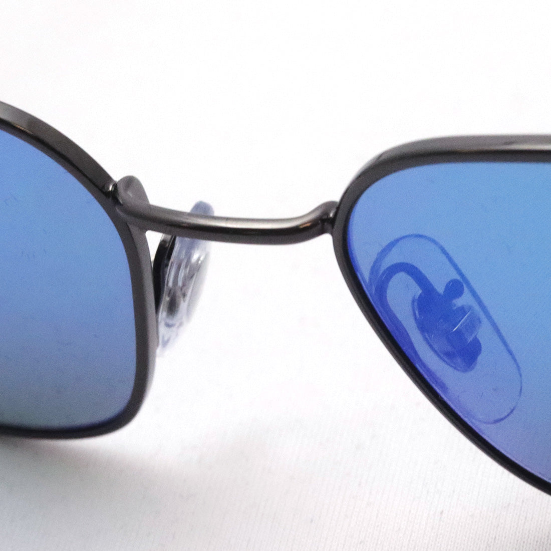 Ray-Ban Polarized Sunglasses Ray-Ban RB3684CH 0044L Cromance