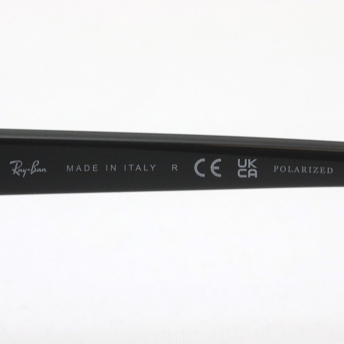 Gafas de sol polarizadas de Ray-Ban Ray-Ban RB3687 00458