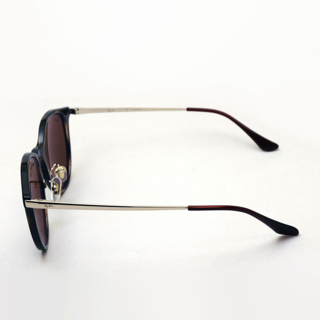 Gafas de sol polarizadas de Ray-Ban Ray-Ban RB4334D 71083