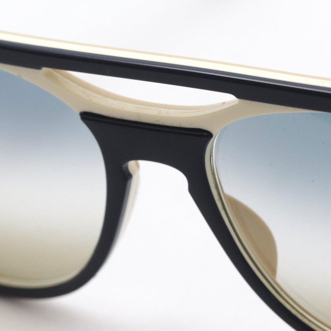 Ray-Ban Sunglasses Ray-Ban RB4357 6548GD