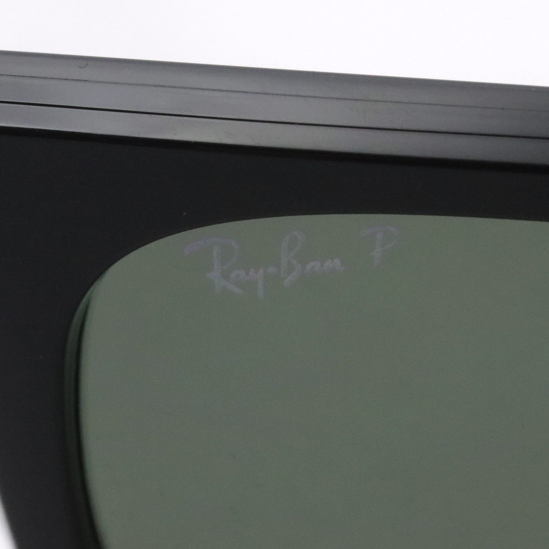 Gafas de sol polarizadas de Ray-Ban Ray-Ban RB4368 65459a