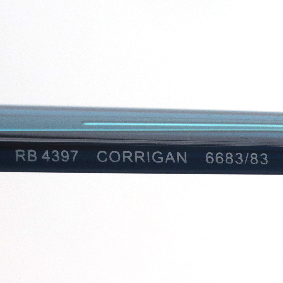 Gafas de sol polarizadas de Ray-Ban Ray-Ban RB4397 668383 Koligan