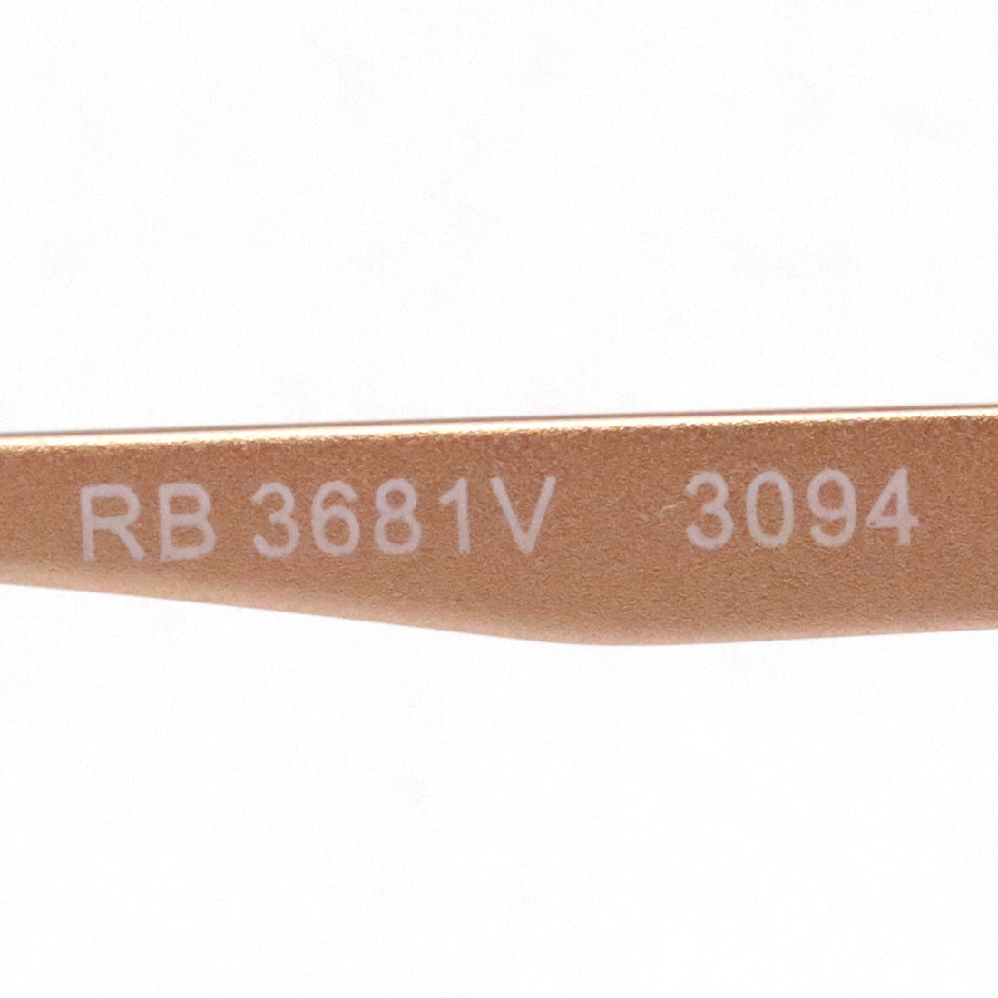 射线玻璃杯Ray-Ban RX3681V 3094