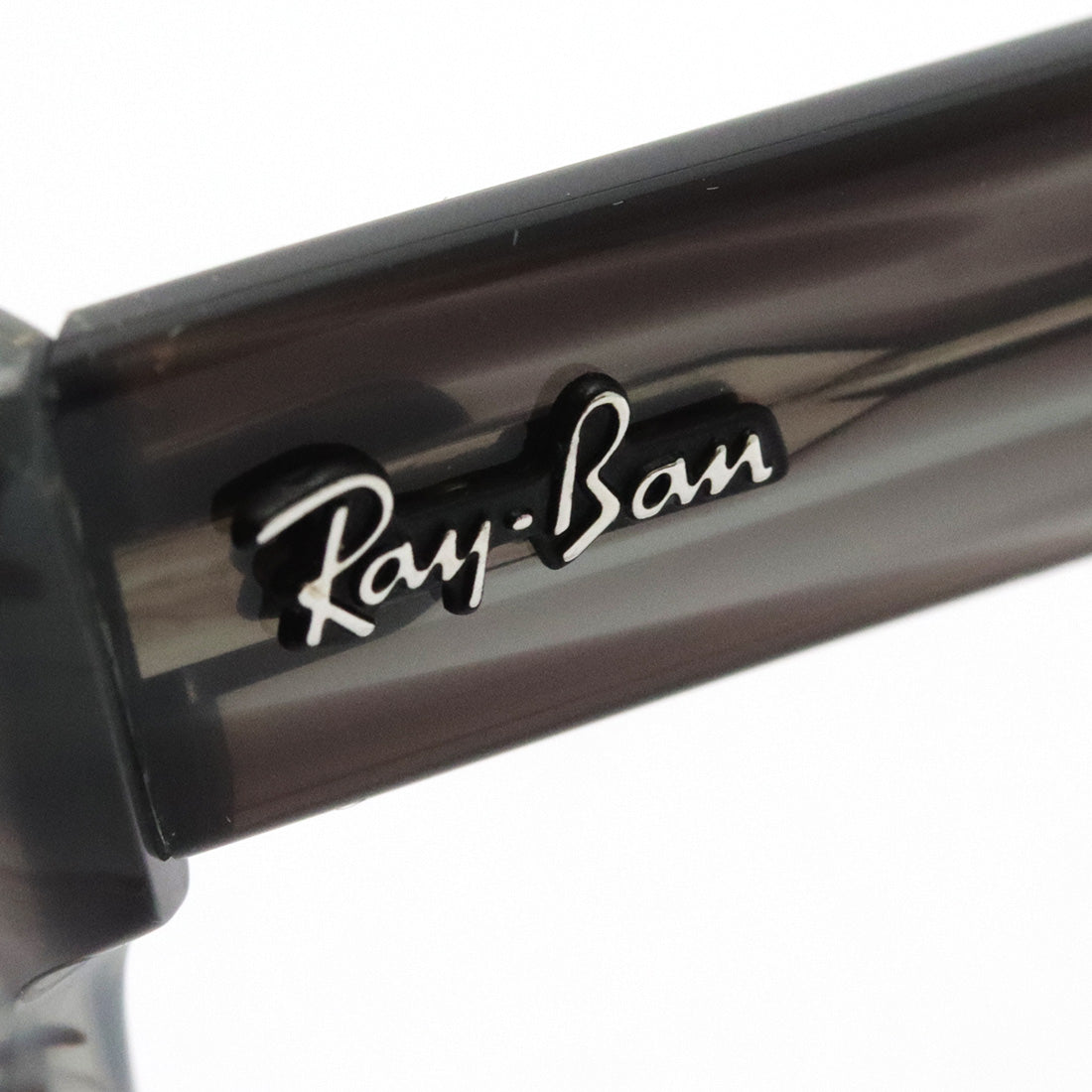 射线玻璃杯Ray-Ban RX5388 8055