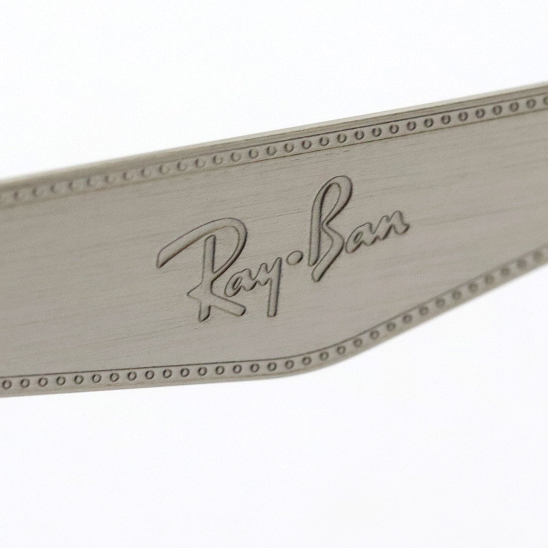 射线玻璃杯Ray-Ban RX6396 8101