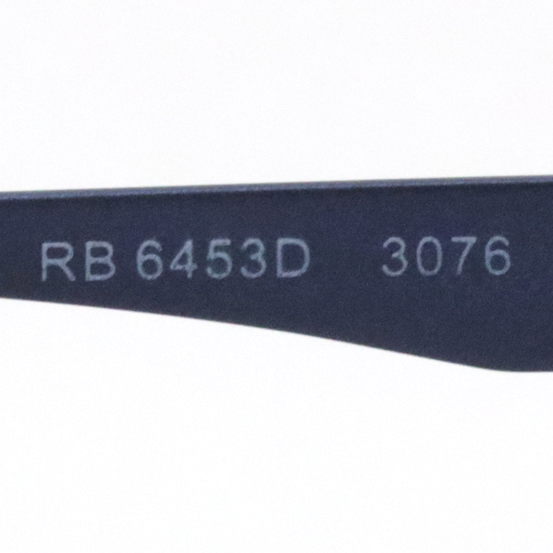 射线玻璃杯Ray-Ban RX6453D 3076