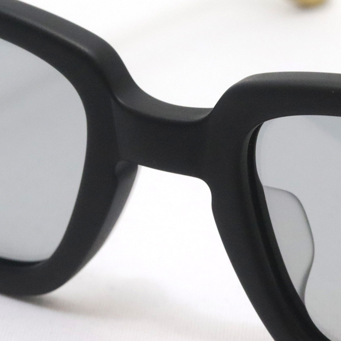 Gafas de sol de luz polarizada de Sabre Sabre SS21-105MB-GPP-J Demon Demon